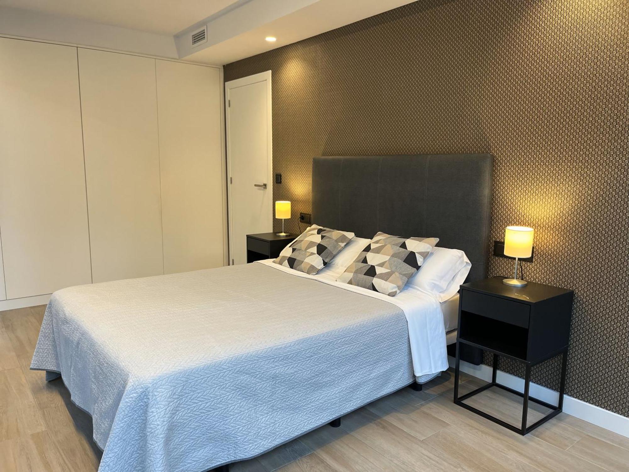 Apartamentos Romero Alicante Dış mekan fotoğraf