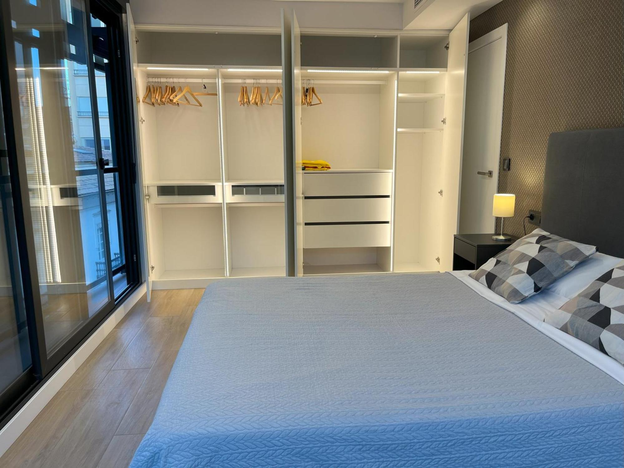 Apartamentos Romero Alicante Dış mekan fotoğraf